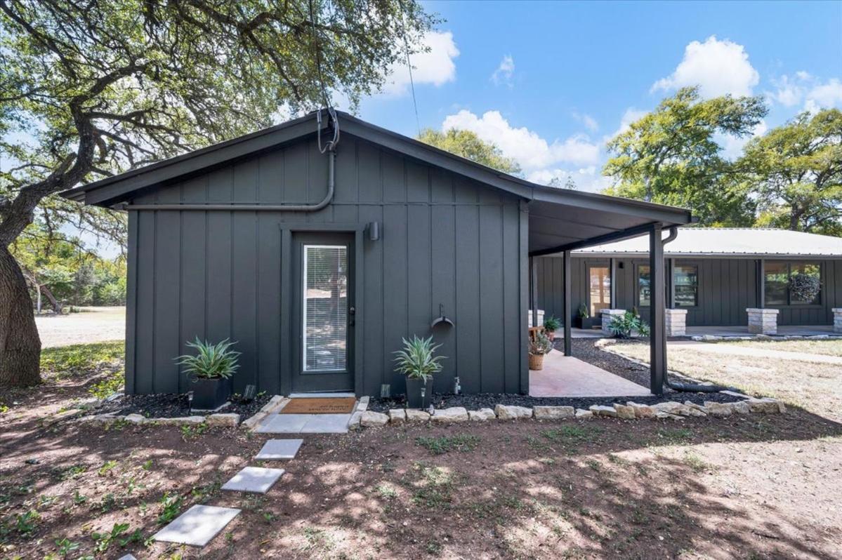 Relaxing Alpaca Ranch Mins From Downtown Wimberley Βίλα Εξωτερικό φωτογραφία